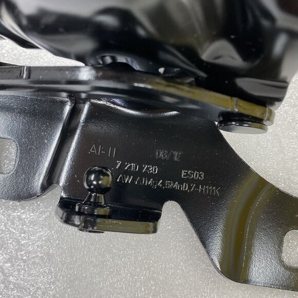 BMW X3 (F25) Front Right Bonnet Hinge 7210730 - Picture 7 of 7